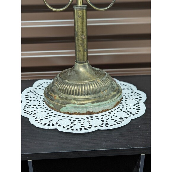 Vintage MCM Gold Metal Swirl Table Lamp - Picture 8 of 10